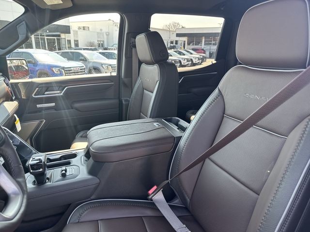 GMC Sierra 1500 Vehicle Full-screen Gallery Image 11