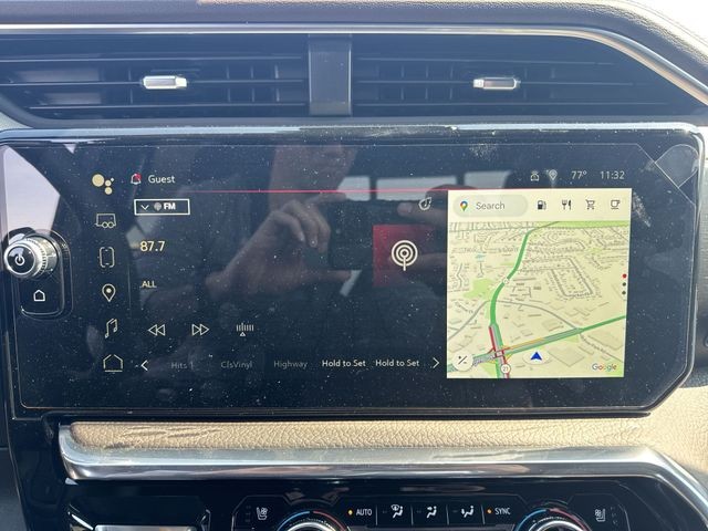 GMC Sierra 1500 Vehicle Full-screen Gallery Image 16