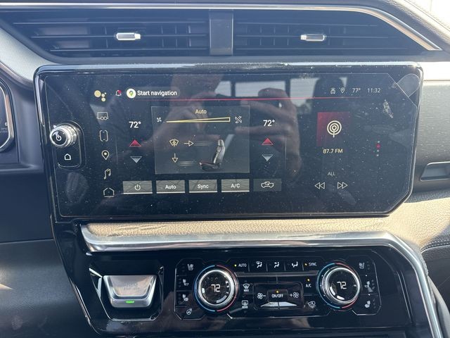 GMC Sierra 1500 Vehicle Full-screen Gallery Image 19