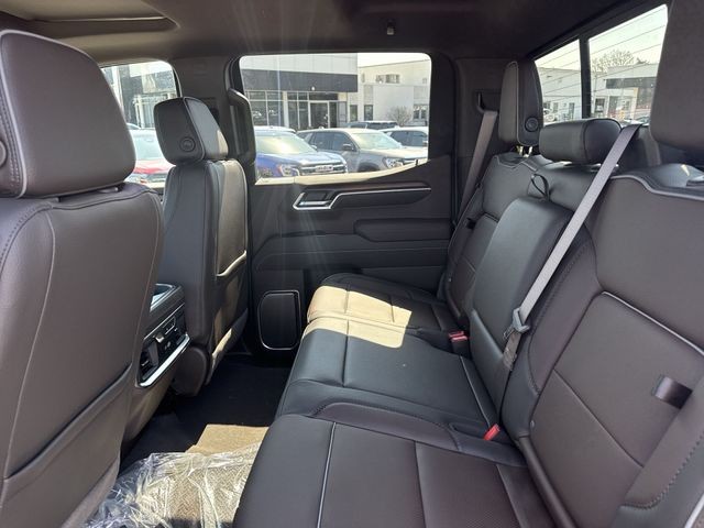 GMC Sierra 1500 Vehicle Full-screen Gallery Image 23