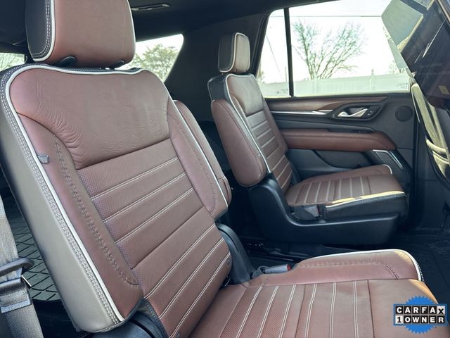 GMC Yukon Vehicle Full-screen Gallery Image 31