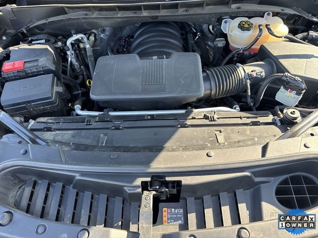 GMC Yukon Vehicle Full-screen Gallery Image 34