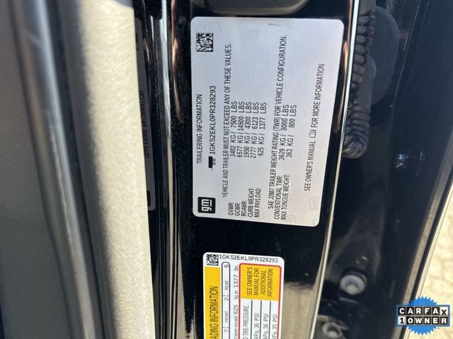 GMC Yukon Vehicle Full-screen Gallery Image 38