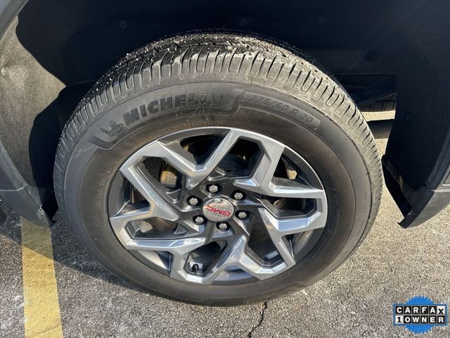 GMC Sierra 1500 Vehicle Full-screen Gallery Image 36