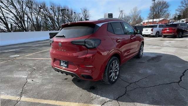 Buick Encore GX Vehicle Full-screen Gallery Image 08