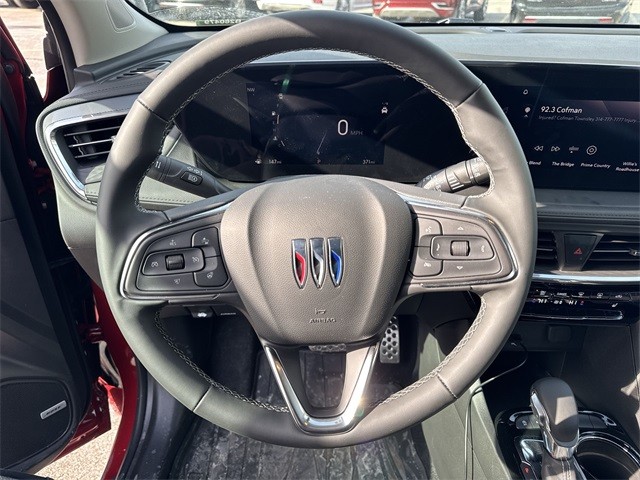 Buick Encore GX Vehicle Full-screen Gallery Image 14