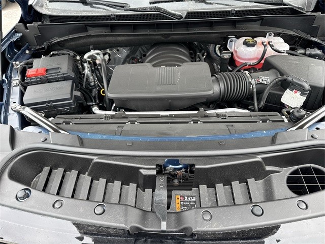 GMC Yukon Vehicle Full-screen Gallery Image 26