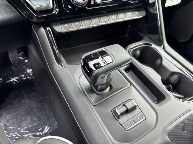 GMC Sierra 1500 Vehicle Full-screen Gallery Image 20