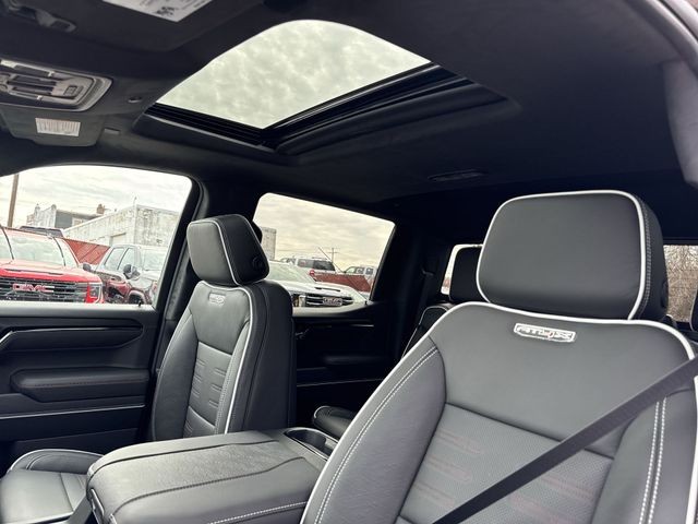 GMC Sierra 1500 Vehicle Full-screen Gallery Image 22