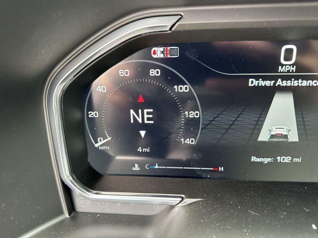 GMC Sierra 1500 Vehicle Full-screen Gallery Image 15