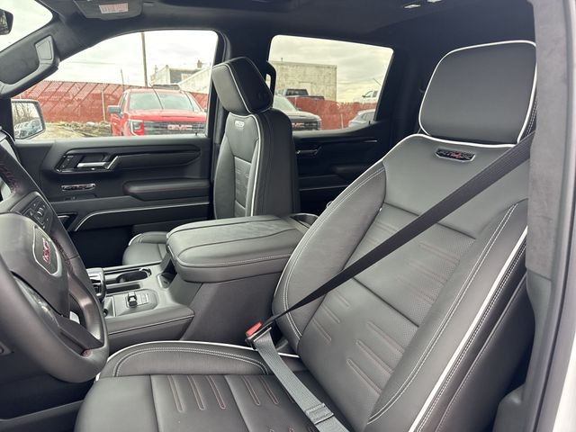 GMC Sierra 1500 Vehicle Full-screen Gallery Image 11