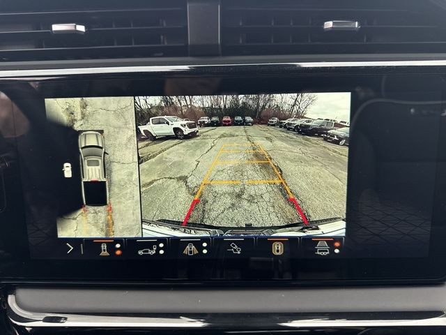 GMC Sierra 1500 Vehicle Full-screen Gallery Image 17