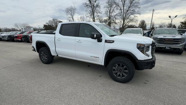 GMC Sierra 1500 Vehicle Full-screen Gallery Image 02