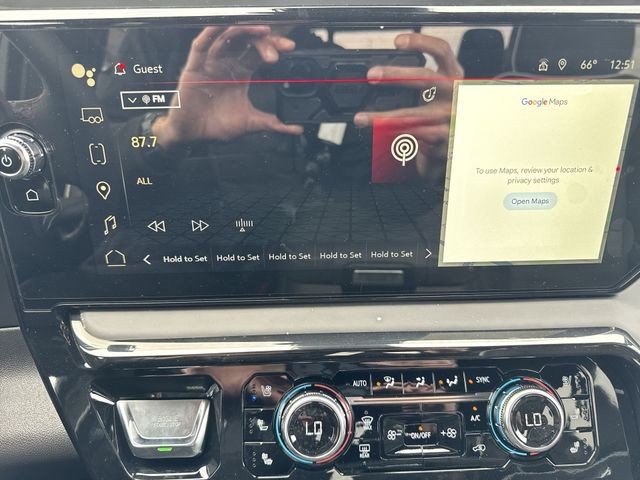 GMC Sierra 1500 Vehicle Full-screen Gallery Image 16