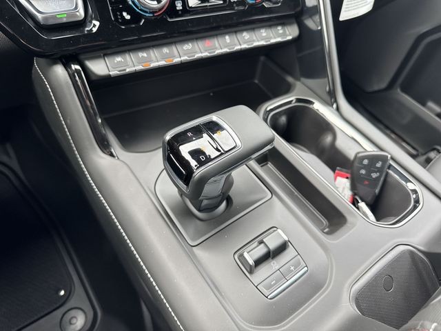 GMC Sierra 1500 Vehicle Full-screen Gallery Image 20