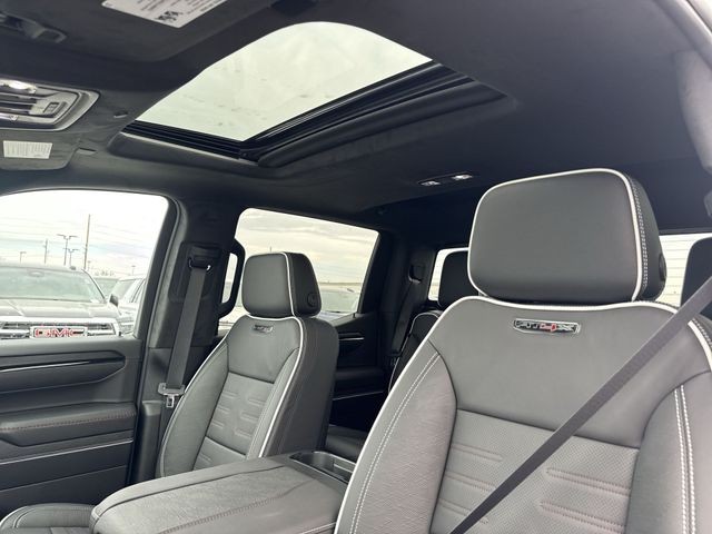 GMC Sierra 1500 Vehicle Full-screen Gallery Image 22