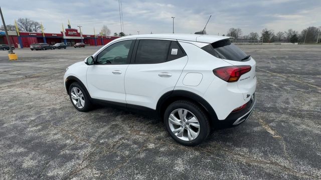 Buick Encore GX Vehicle Full-screen Gallery Image 06