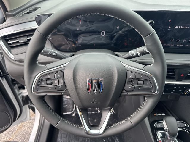 Buick Encore GX Vehicle Full-screen Gallery Image 14