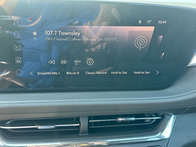 Buick Envista Vehicle Full-screen Gallery Image 16