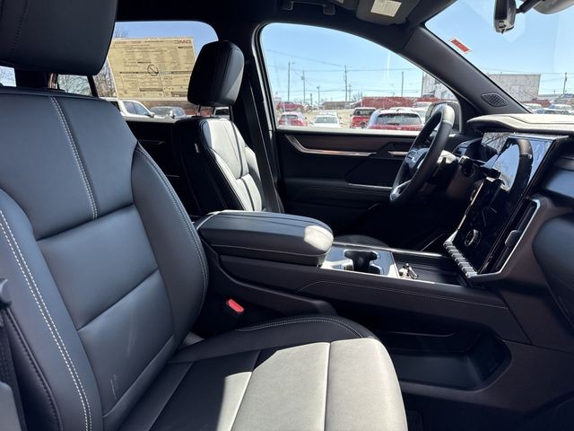 GMC Acadia Vehicle Full-screen Gallery Image 25