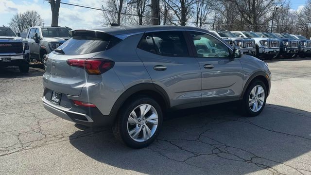 Buick Encore GX Vehicle Full-screen Gallery Image 08