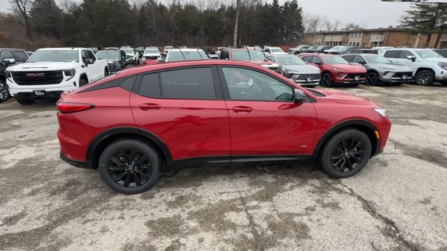 Buick Envista Vehicle Full-screen Gallery Image 09