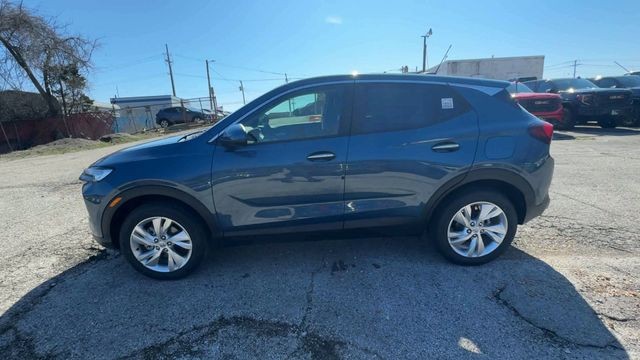 Buick Encore GX Vehicle Full-screen Gallery Image 05