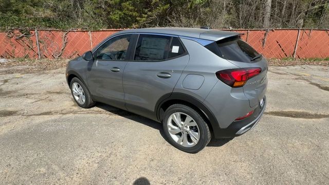 Buick Encore GX Vehicle Full-screen Gallery Image 06