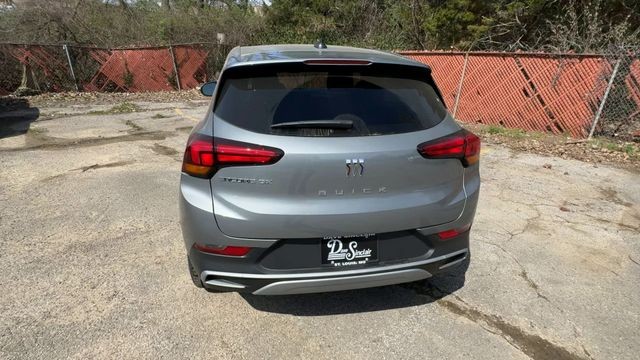 Buick Encore GX Vehicle Full-screen Gallery Image 07