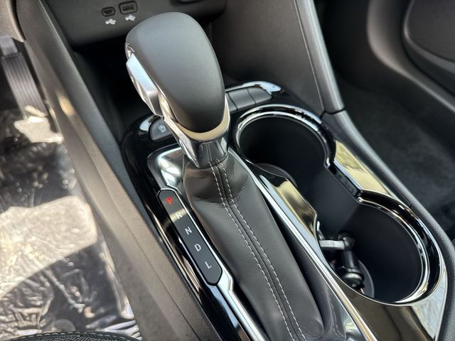 Buick Encore GX Vehicle Full-screen Gallery Image 19