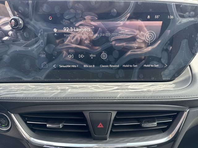 Buick Encore GX Vehicle Full-screen Gallery Image 16