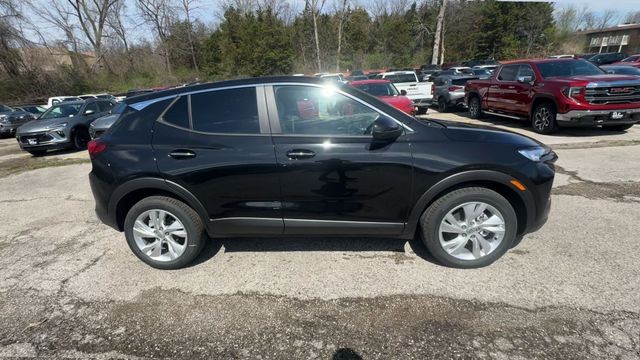 Buick Encore GX Vehicle Full-screen Gallery Image 09