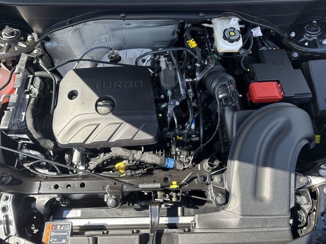 Buick Encore GX Vehicle Full-screen Gallery Image 24