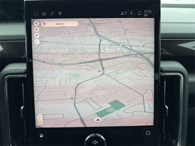 GMC Yukon Vehicle Full-screen Gallery Image 18