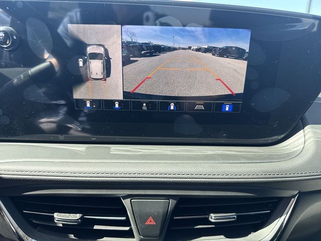 Buick Encore GX Vehicle Full-screen Gallery Image 17