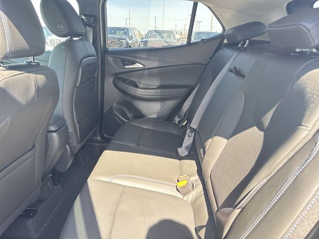 Buick Encore GX Vehicle Full-screen Gallery Image 21