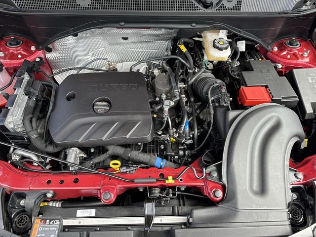 Buick Encore GX Vehicle Full-screen Gallery Image 24