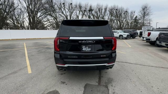 GMC Yukon XL Vehicle Full-screen Gallery Image 07