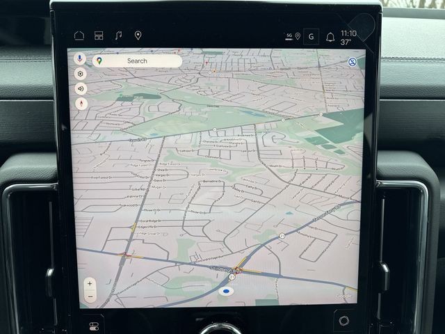 GMC Yukon XL Vehicle Full-screen Gallery Image 18