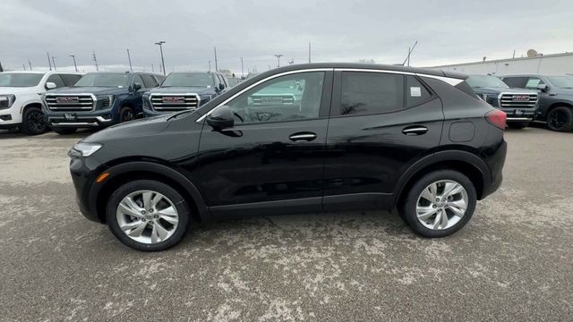 Buick Encore GX Vehicle Full-screen Gallery Image 05