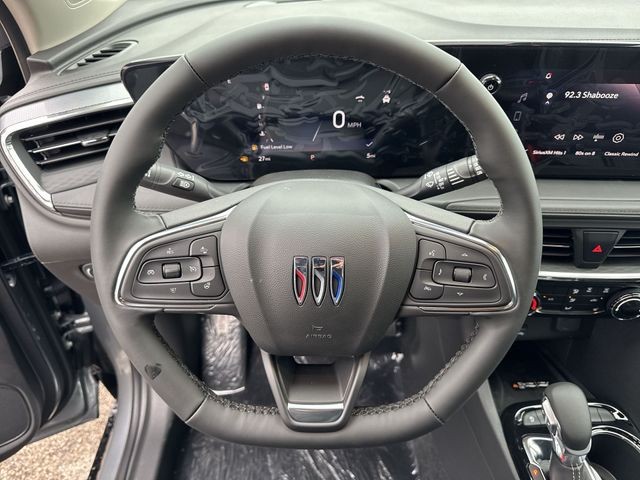 Buick Encore GX Vehicle Full-screen Gallery Image 14