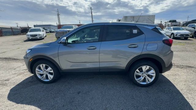 Buick Encore GX Vehicle Full-screen Gallery Image 05