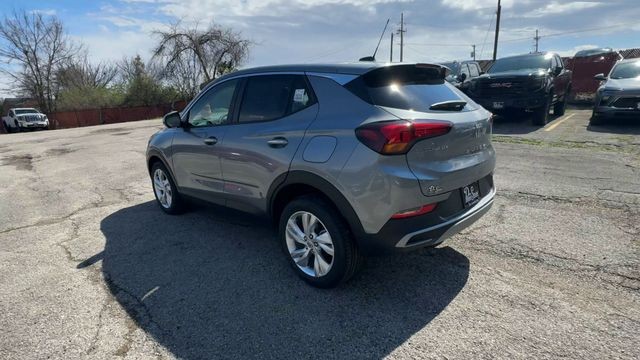 Buick Encore GX Vehicle Full-screen Gallery Image 06