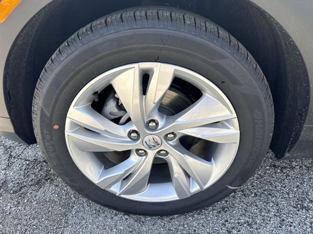 Buick Encore GX Vehicle Full-screen Gallery Image 10