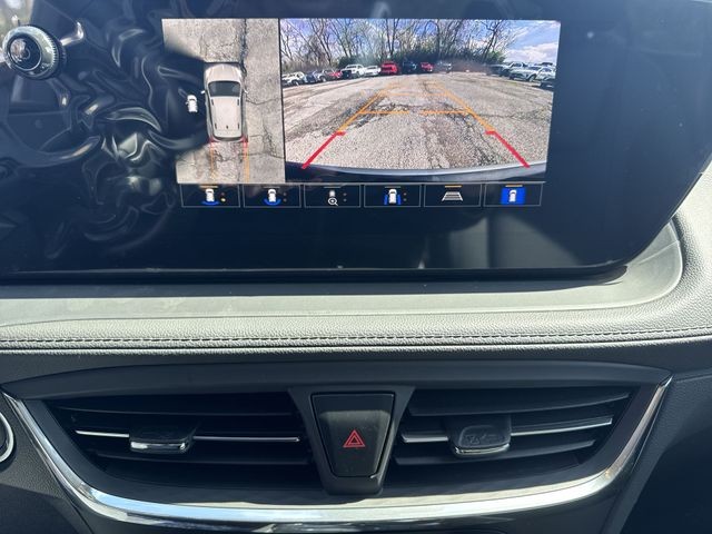 Buick Encore GX Vehicle Full-screen Gallery Image 17