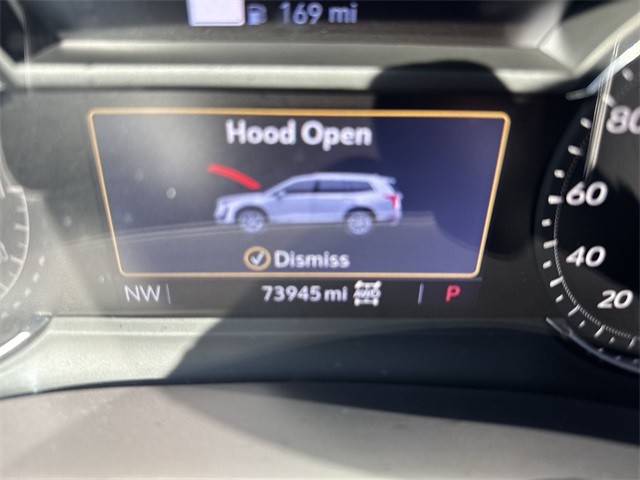 Cadillac XT6 Vehicle Full-screen Gallery Image 12