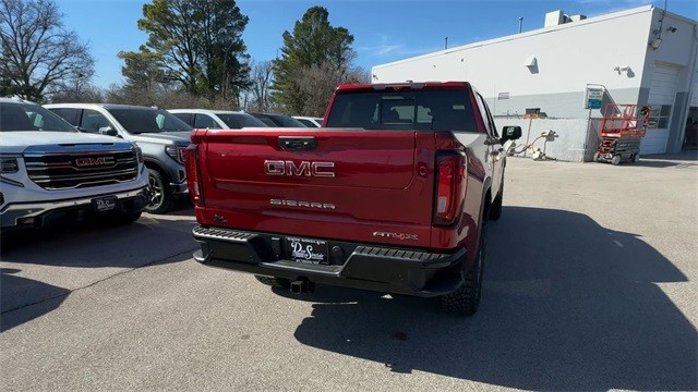 GMC Sierra 1500 Vehicle Full-screen Gallery Image 08