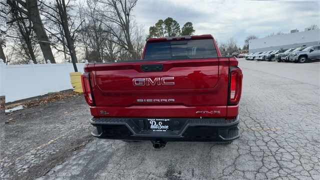 GMC Sierra 1500 Vehicle Full-screen Gallery Image 07