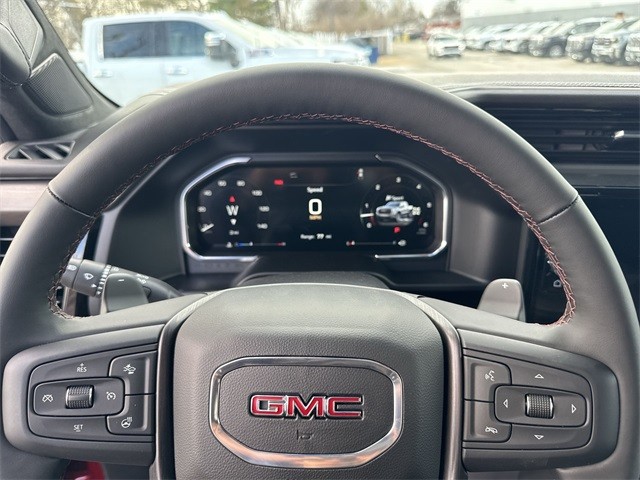 GMC Sierra 1500 Vehicle Full-screen Gallery Image 14