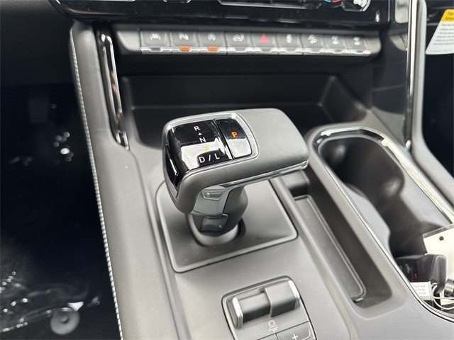 GMC Sierra 1500 Vehicle Full-screen Gallery Image 19